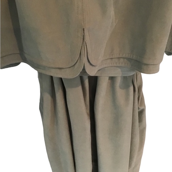 Womens Fitz-Wright trench coat, size 8P - Picture 3 of 7